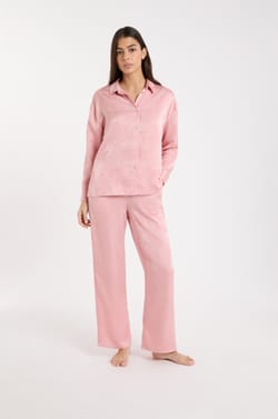 Chemise de pyjama manches longues satin&eacute;e;${refinementColor}