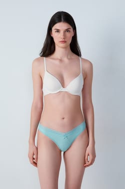 V-Shape Tanga aus Mikrofaser und Spitze;${refinementColor}