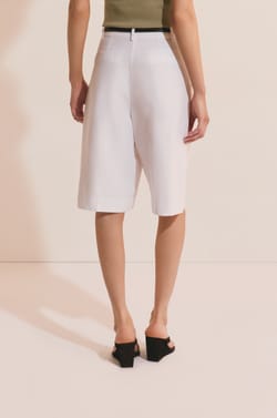 Short bermuda;${refinementColor}