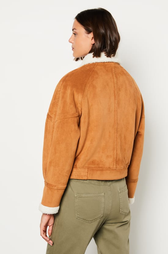 Blouson col effet bouclette;${refinementColor}