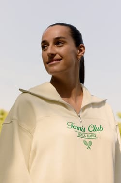 Sweatshirt en coton avec &eacute;criture "tennis club";${refinementColor}