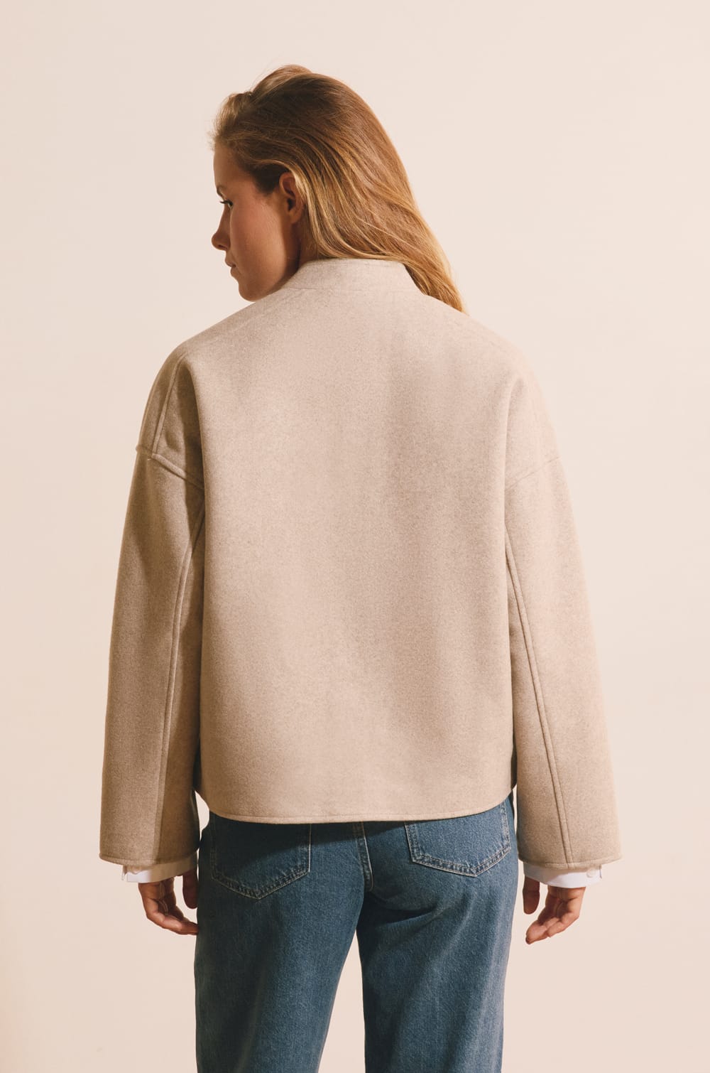 Short Buttoned Coat;${refinementColor}