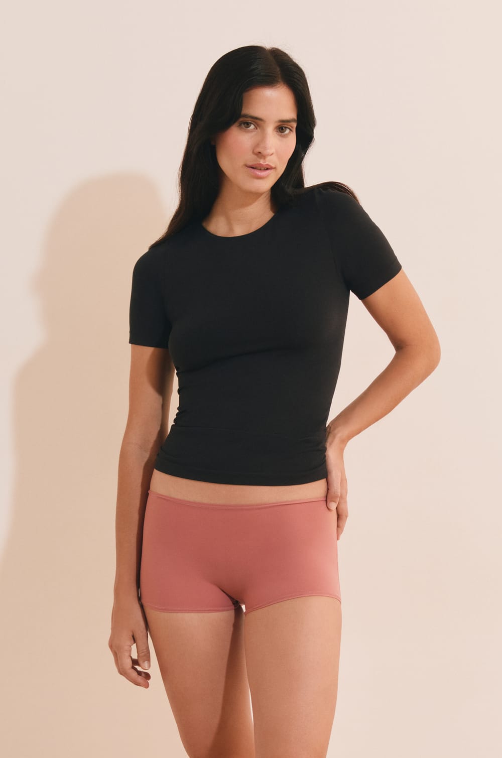 Shorty en microfibre;${refinementColor}