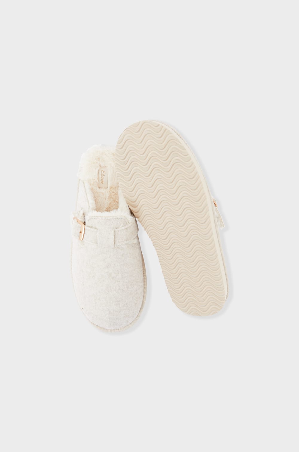 Chaussons mules avec fausse fourrure;${refinementColor}