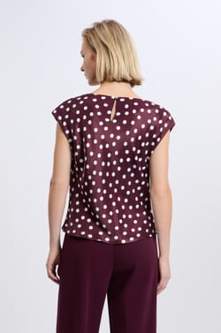 Polka Dot Top;${refinementColor}