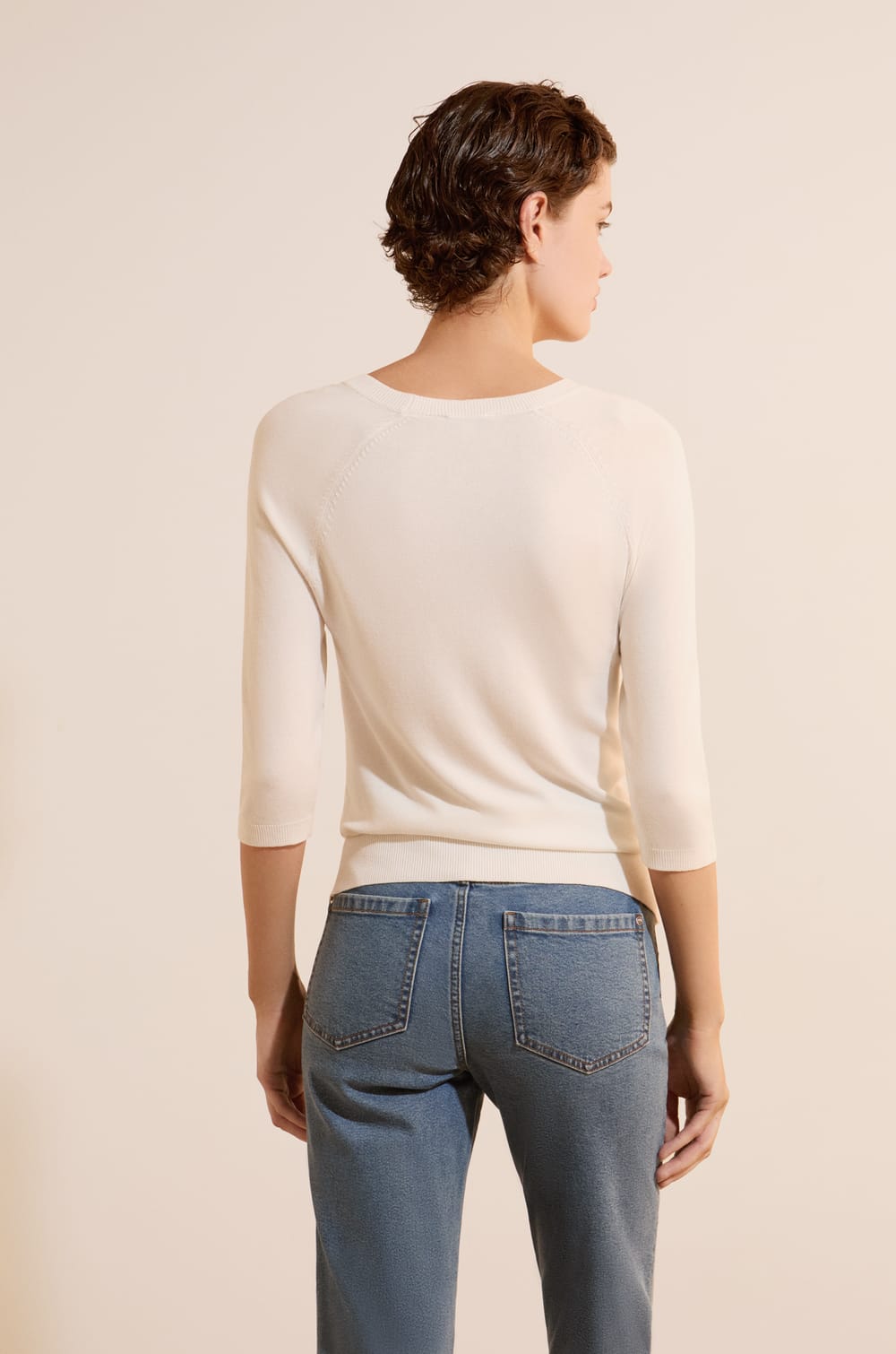 Pull en maille fine &agrave; manches mi-longues;${refinementColor}