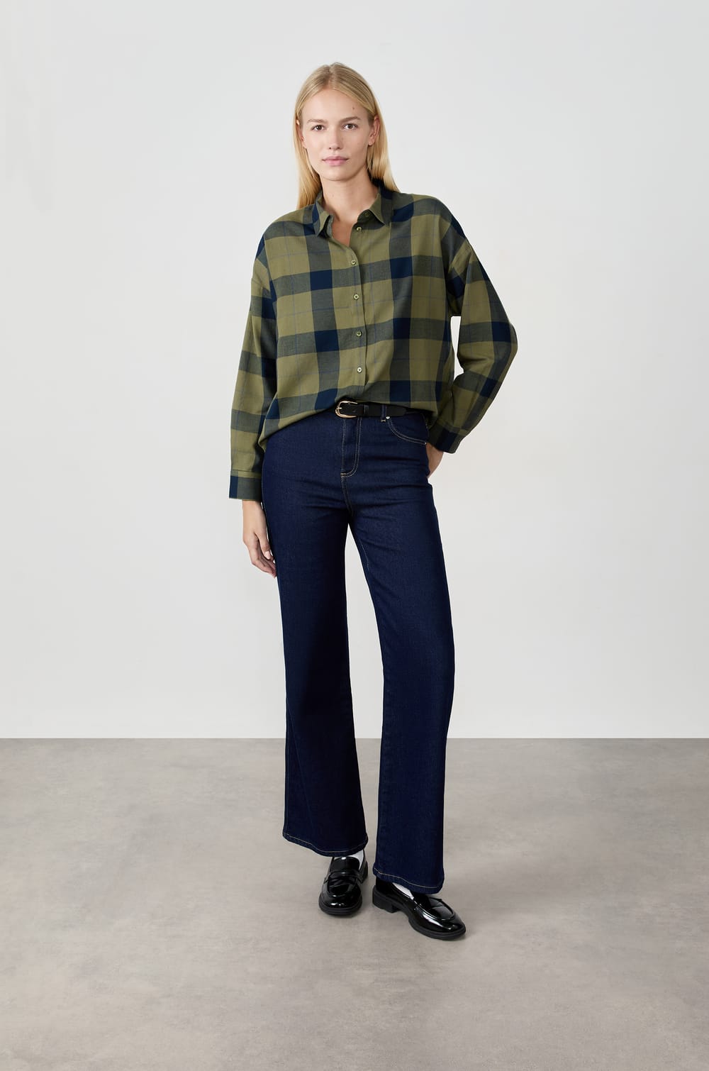Chemise à carreaux;${refinementColor}