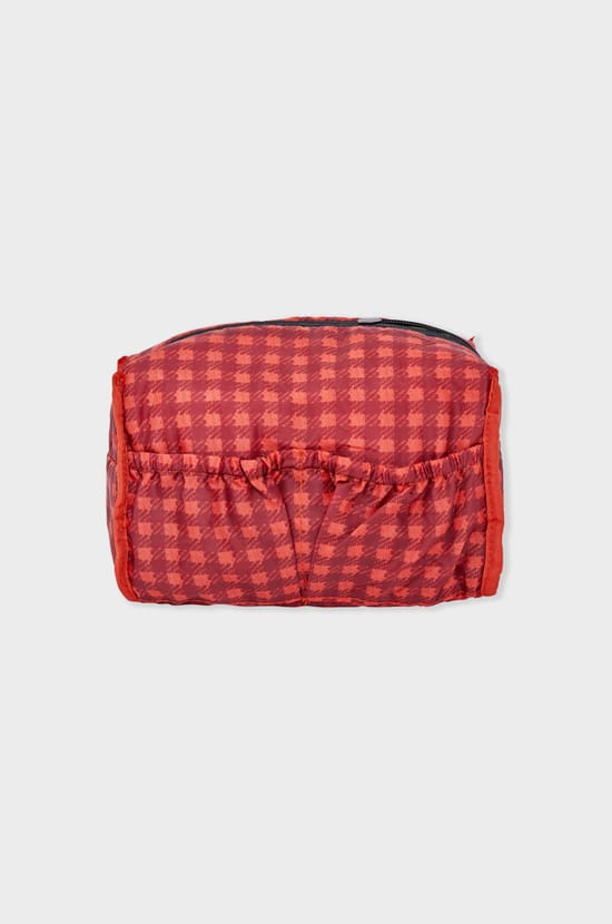 Trousse matelassée;${refinementColor}