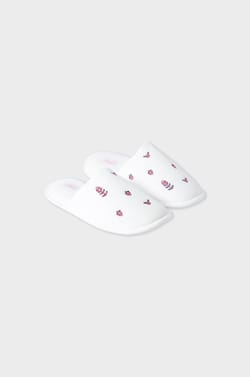 Mule slippers with patterns;${refinementColor}