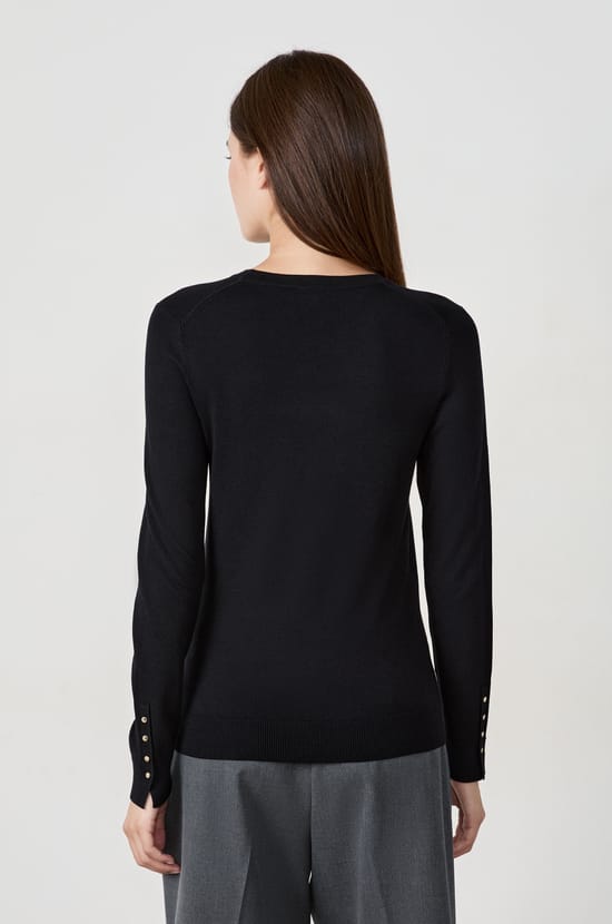 Long-sleeved sweater;${refinementColor}