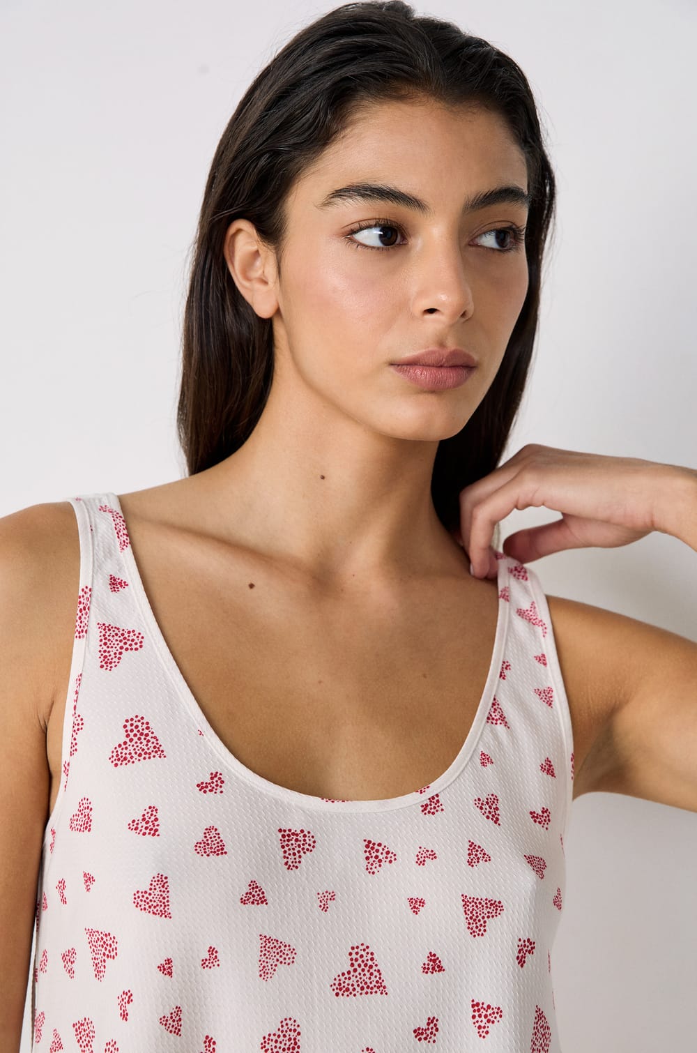Heart Pattern Top;${refinementColor}