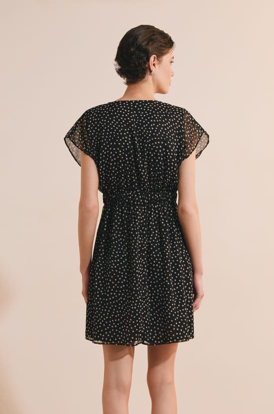 Robe courte fluide &agrave; motifs;${refinementColor}