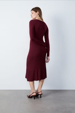 Long Ribbed Dress;${refinementColor}