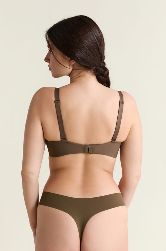 Wireless lightly lined microfibre bra;${refinementColor}