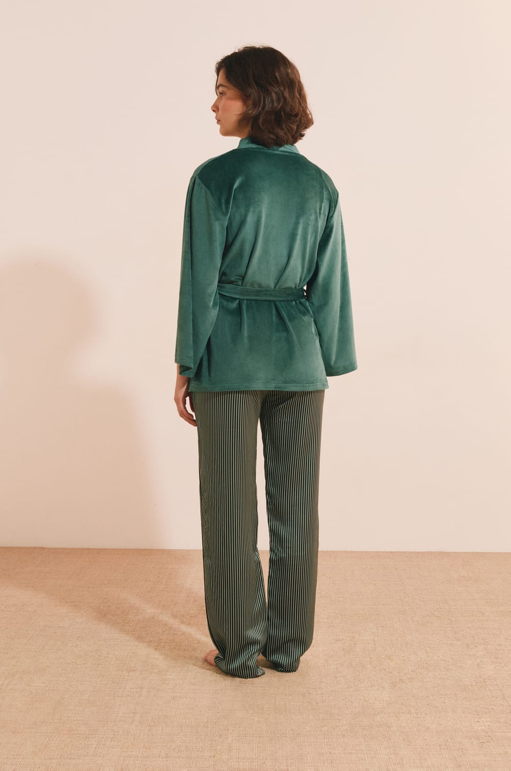 Ensemble de pyjama 3 pi&egrave;ces;${refinementColor}