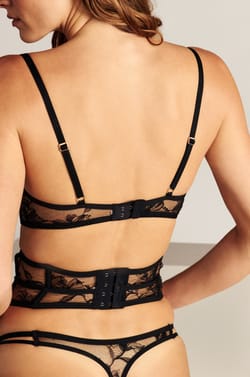 Bustier van kant;${refinementColor}