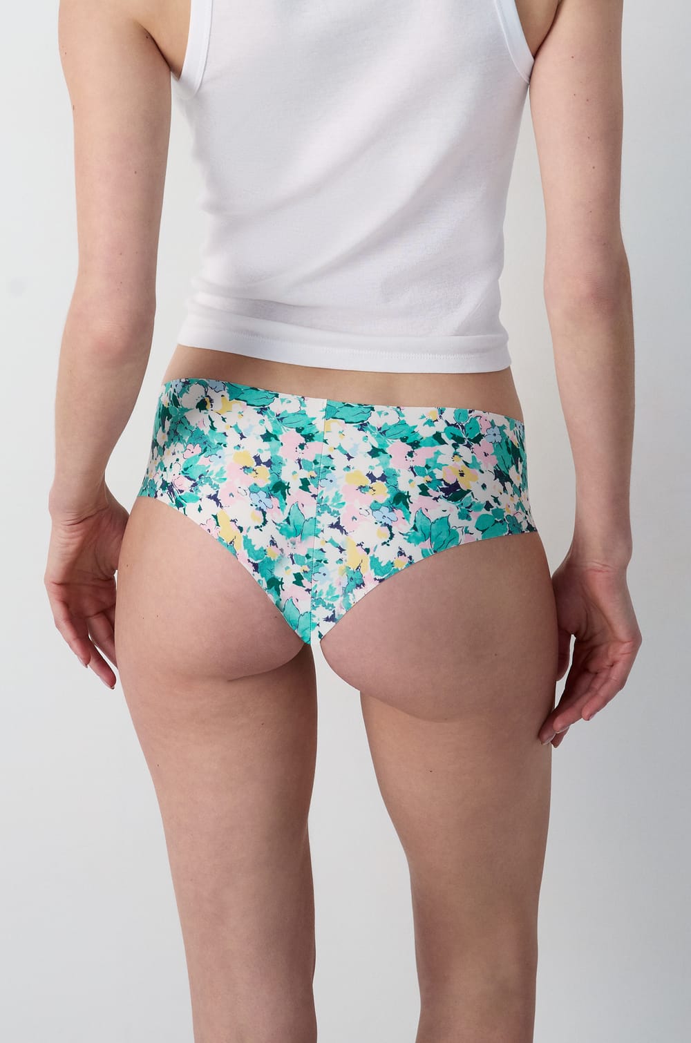 Seamless Microfiber Hipster With Print;${refinementColor}