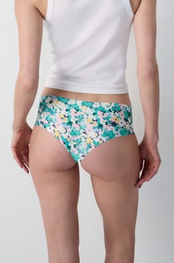 Seamless Microfiber Hipster With Print;${refinementColor}