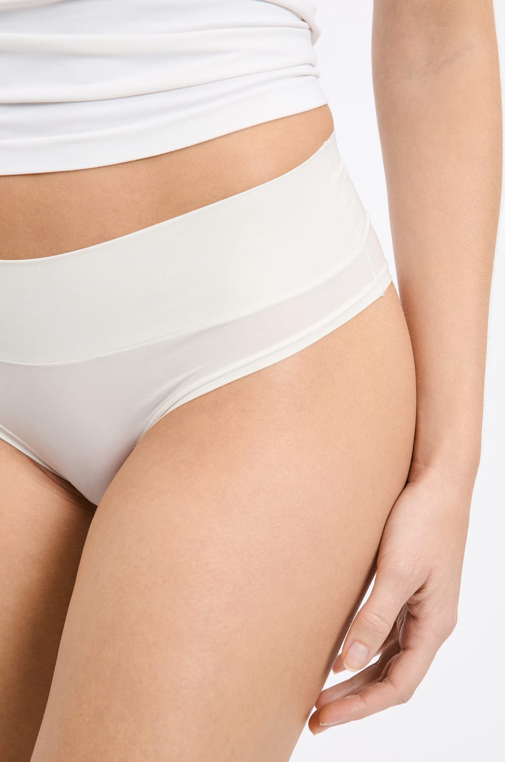 Hipster in Microfiber;${refinementColor}