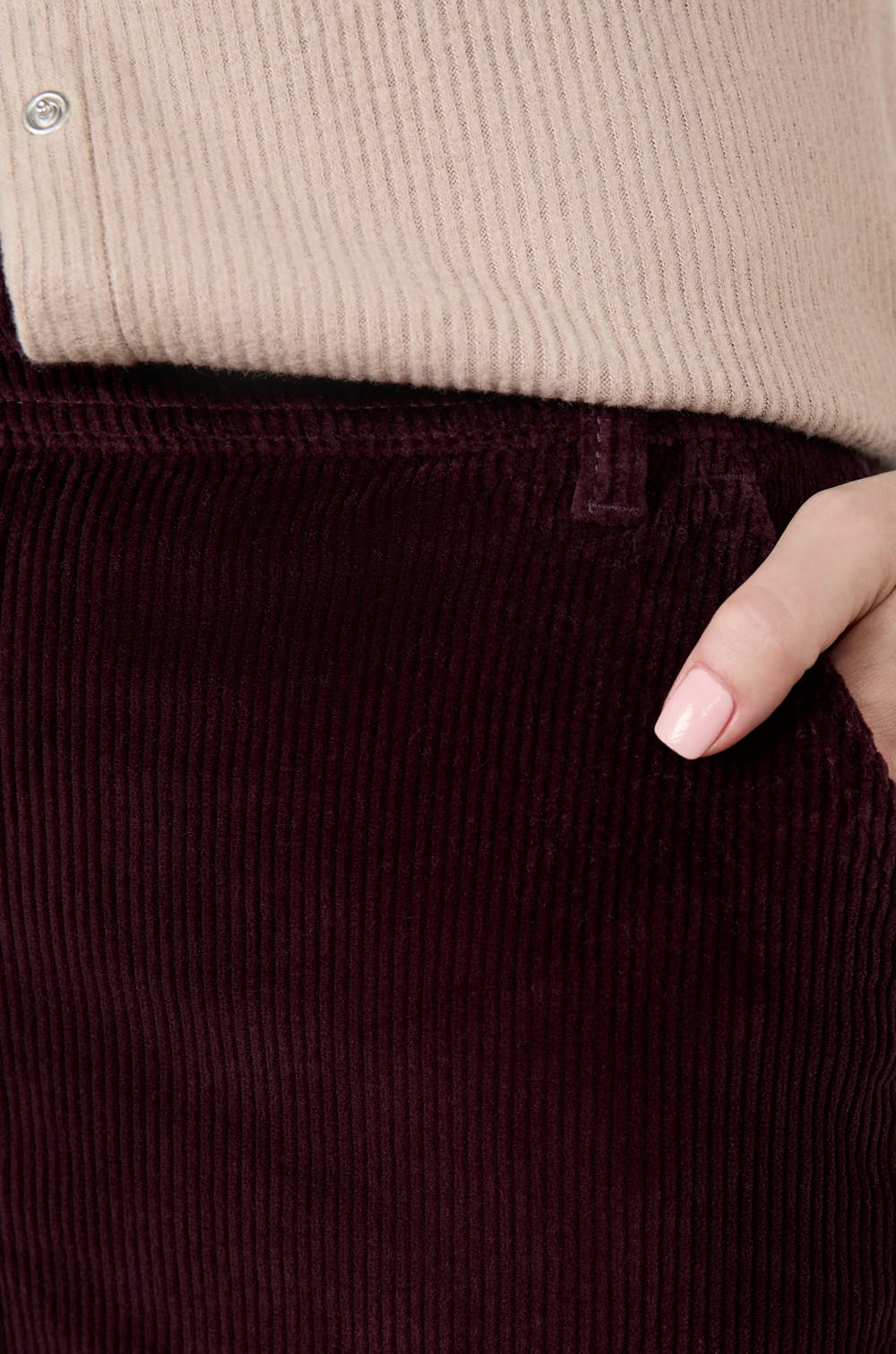 Short Velvet Skirt;${refinementColor}