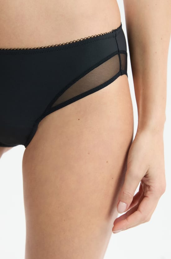 Period Brief - Medium Flow;${refinementColor}