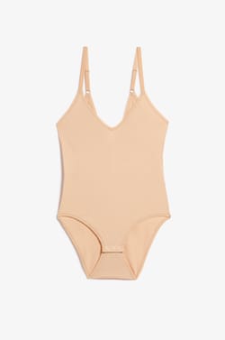 Formender Body - Mittlerer Halt;${refinementColor}