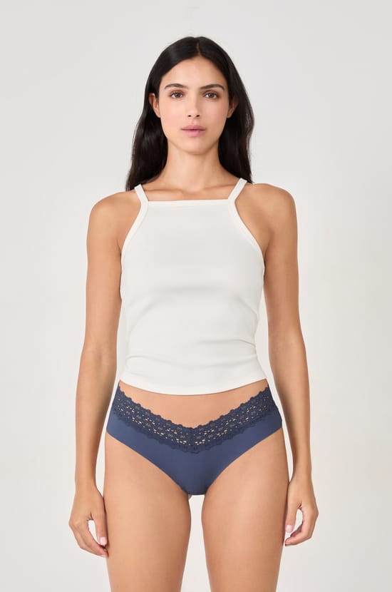 Hipster v-shape en microfibre et dentelle;${refinementColor}