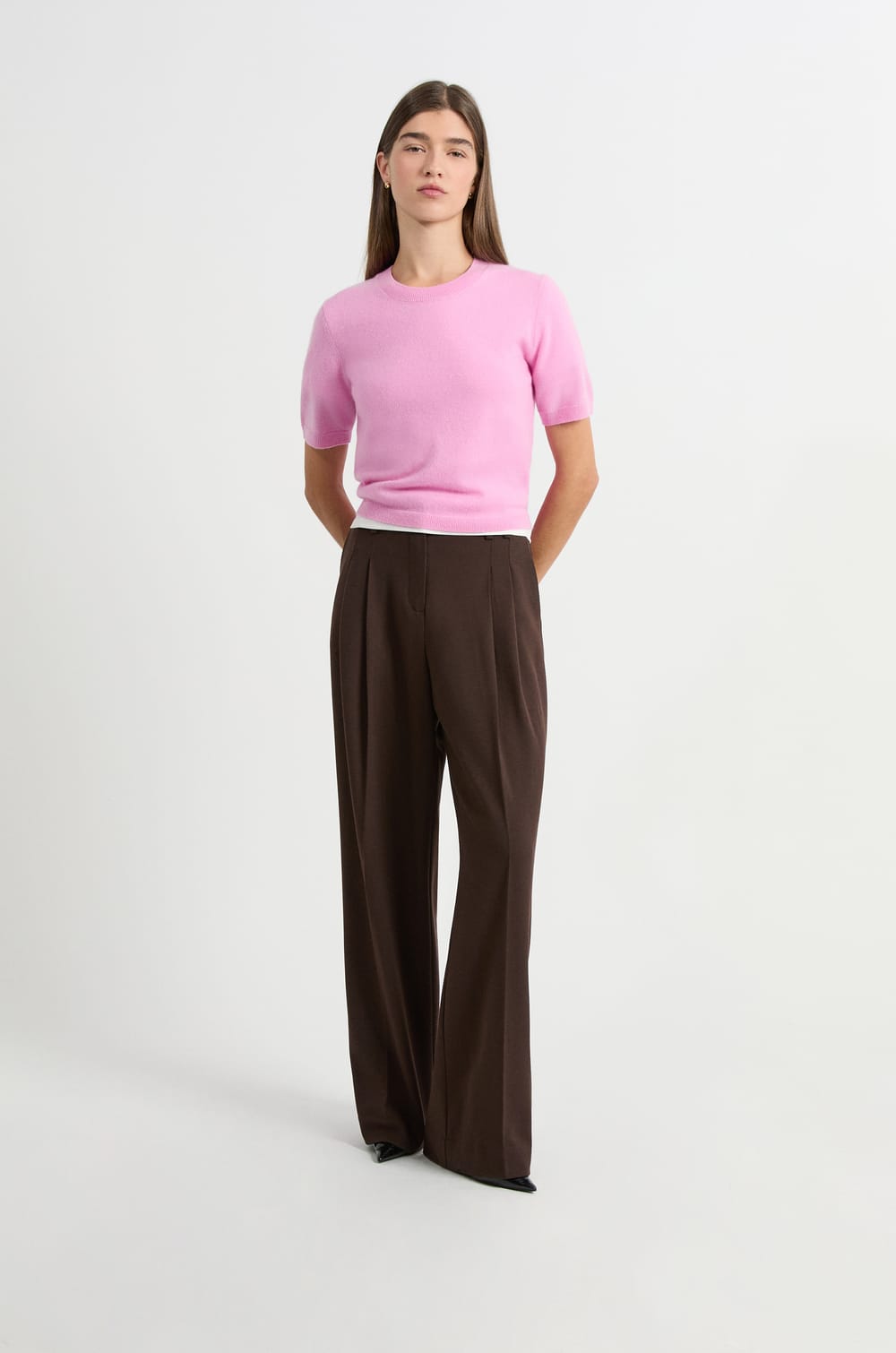 Pull manches courtes en cachemire;${refinementColor}