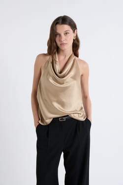 Top sans manches satiné avec col bénitier;${refinementColor}