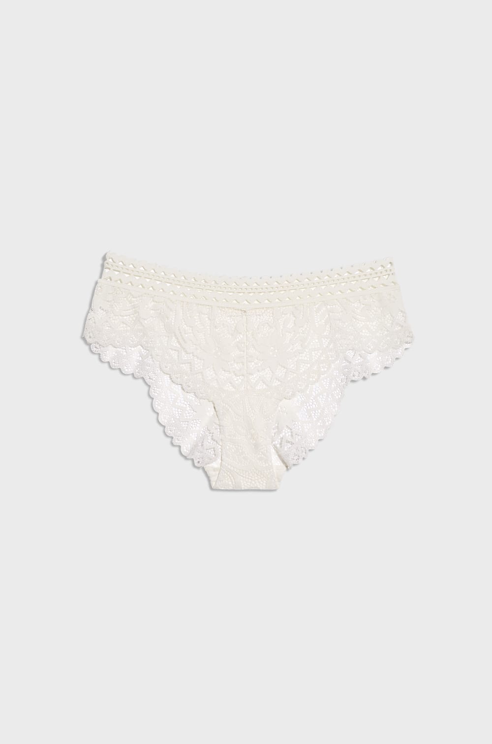 Lace Shorty;${refinementColor}