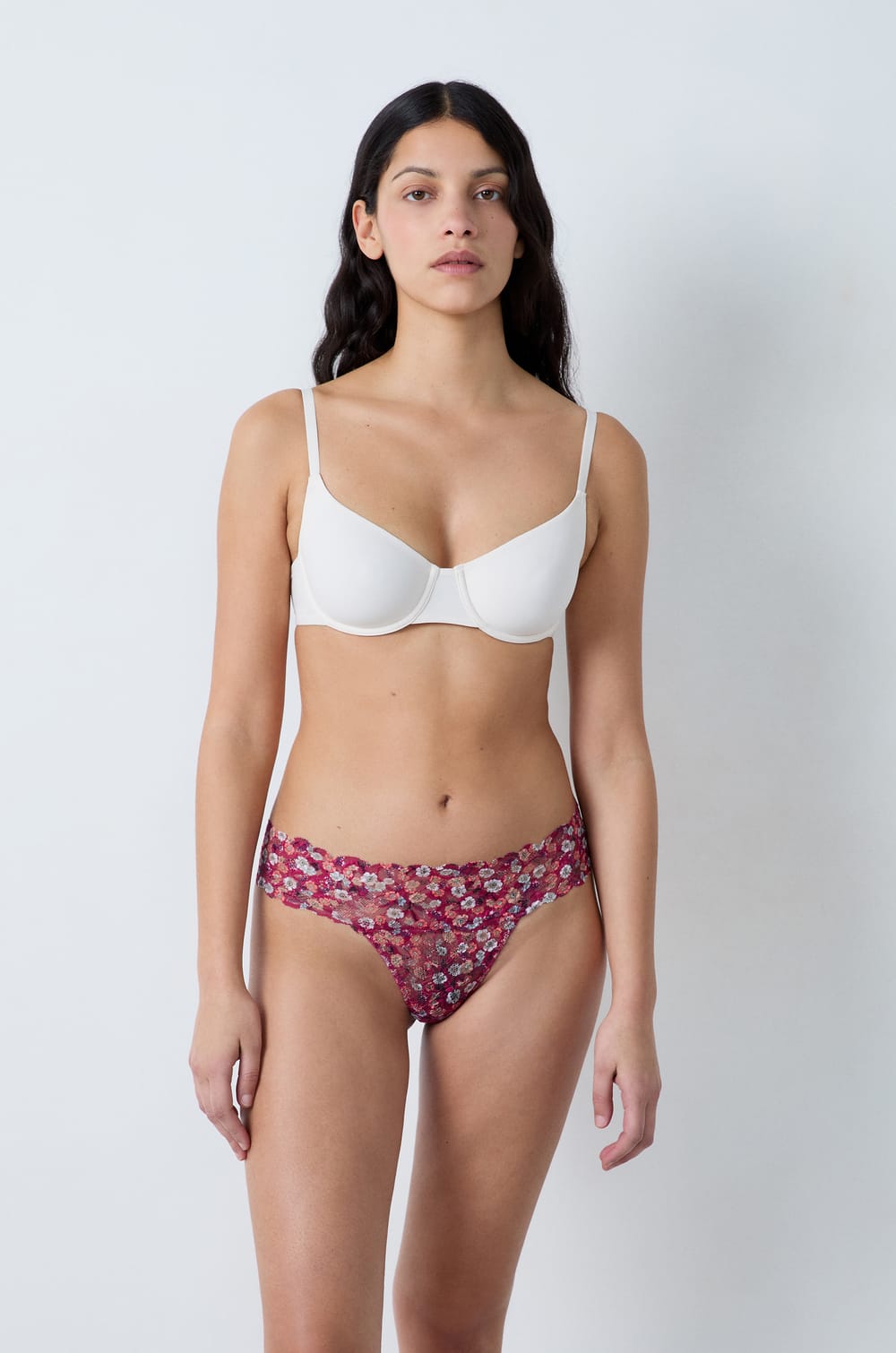 Printed lace thong;${refinementColor}