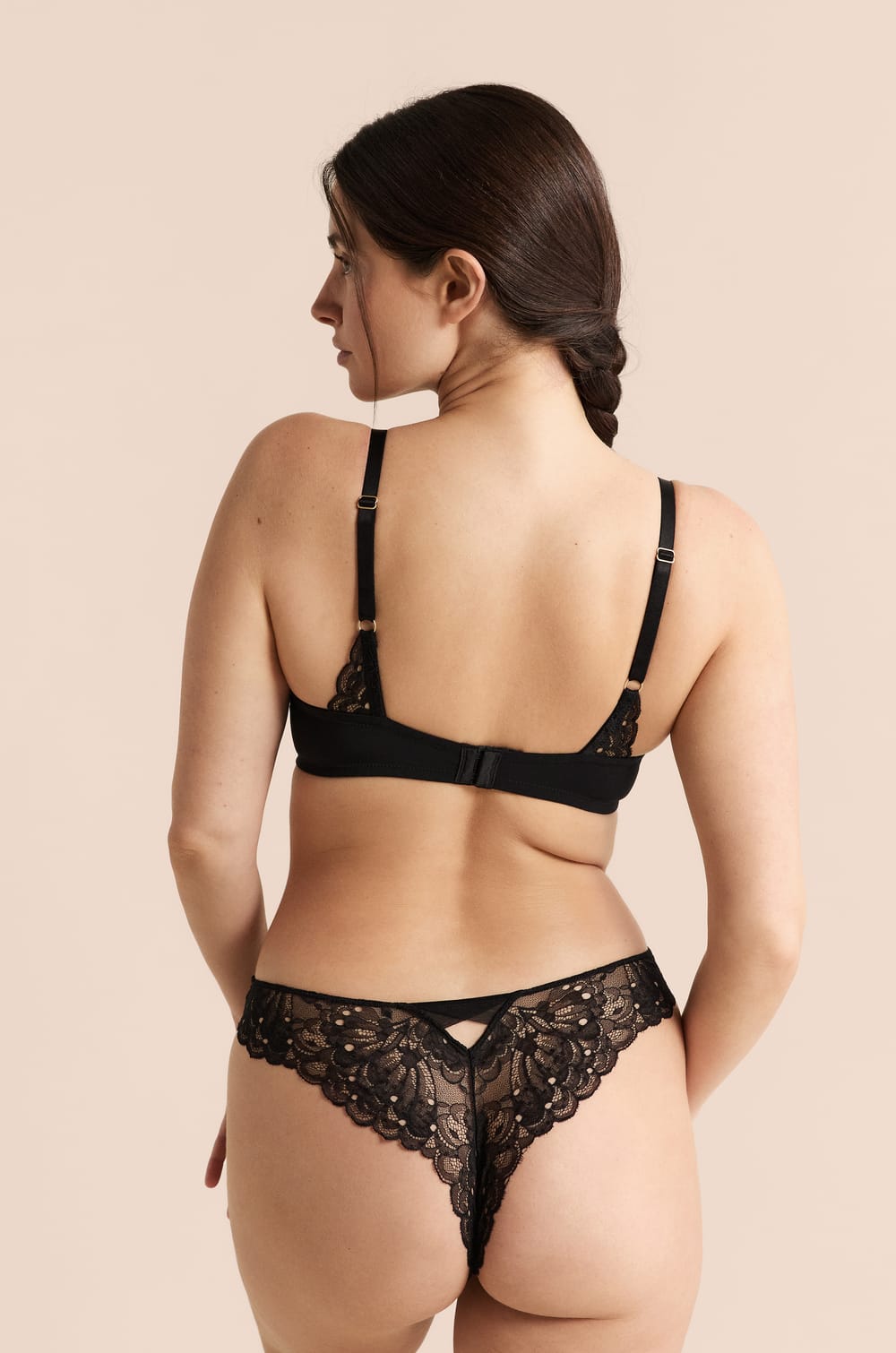 Soutien-gorge N.4 - Le coques fines en dentelle;${refinementColor}