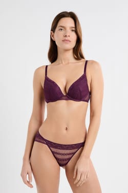 Culotte en dentelle;${refinementColor}