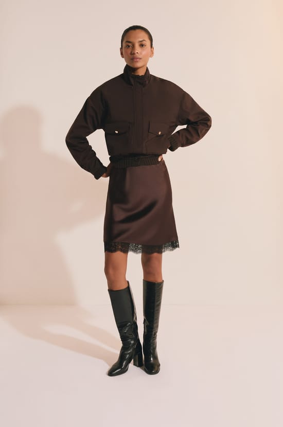 Mid-length skirt with lace details;${refinementColor}