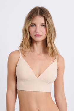 Wireless Backless Bralette;${refinementColor}