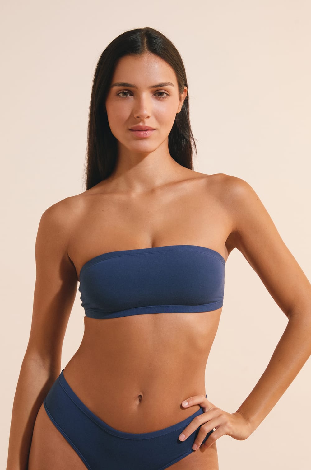 Sujetador bandeau sin aros de algod&oacute;n org&aacute;nico el&aacute;stico;${refinementColor}