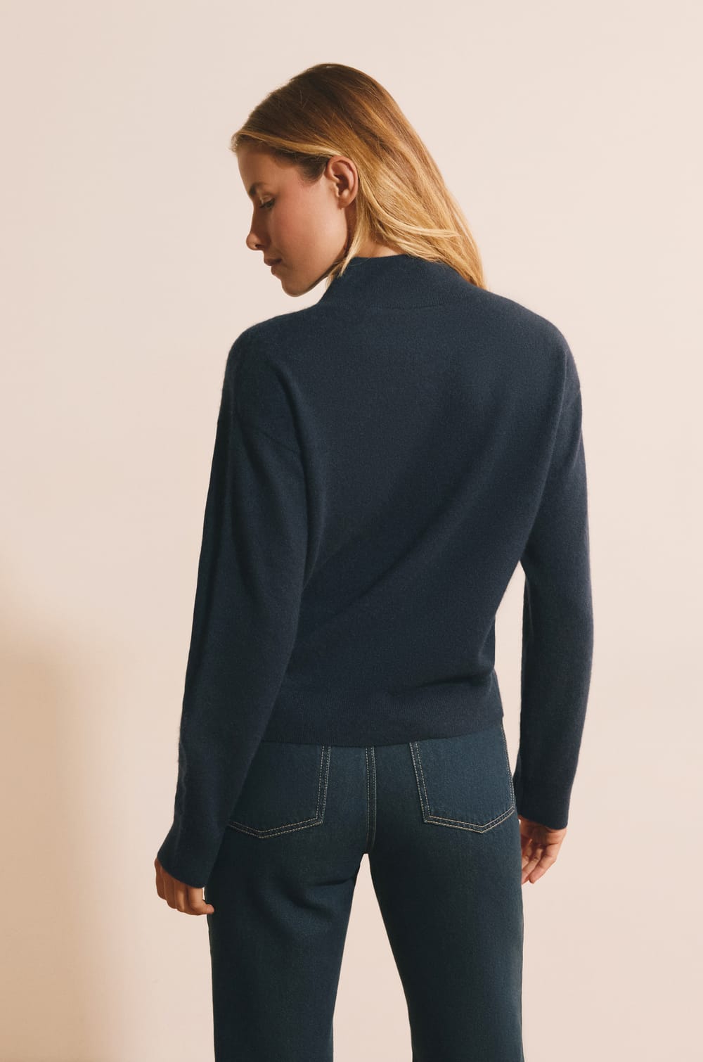 Pull &agrave; manches longues 100% cachemire;${refinementColor}
