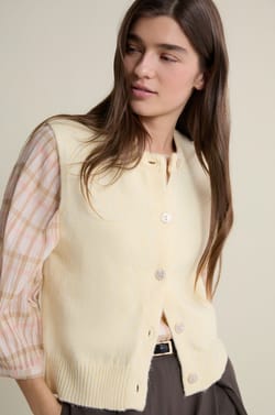 Gilet sans manches;${refinementColor}