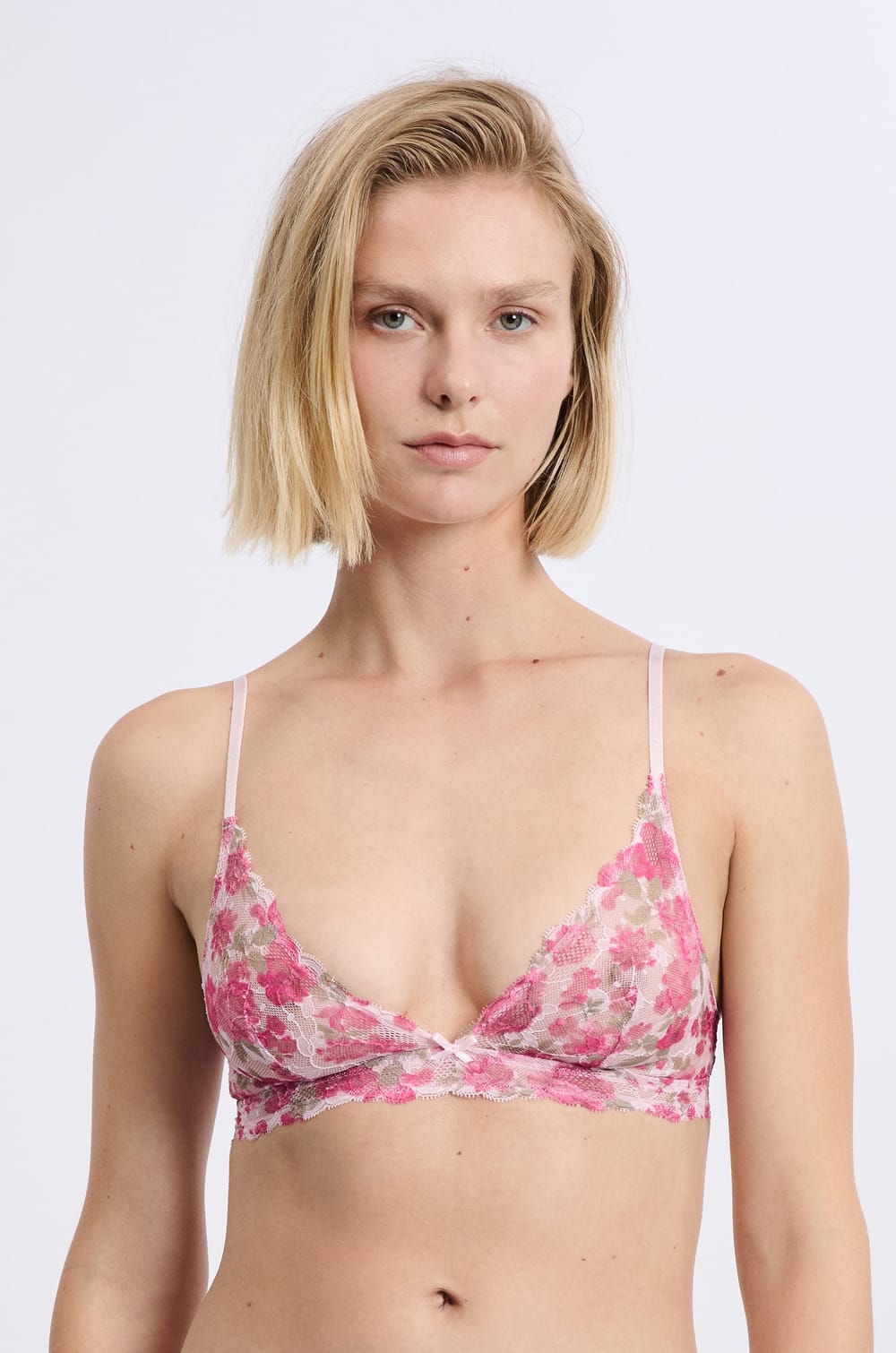 Sujetador triangular de encaje;${refinementColor}