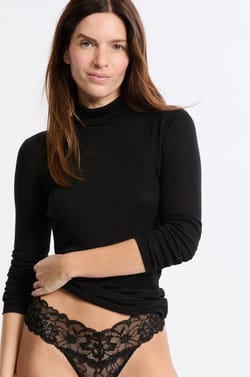 Thermal turtleneck t-shirt with wool;${refinementColor}