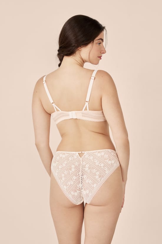 Bra N.4 - The Lightly Lined Bra;${refinementColor}