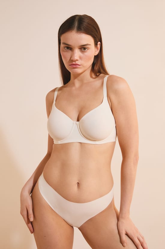 Soutien-gorge corbeille minimizer;${refinementColor}