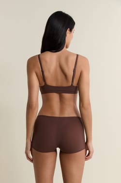 Brassi&egrave;re en microfibre;${refinementColor}