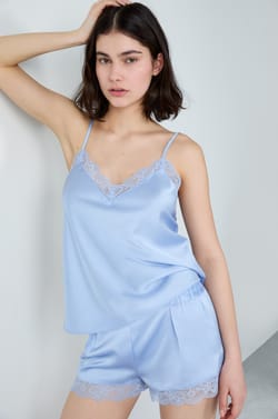 Satin-Trägertop mit Spitzendetails;${refinementColor}