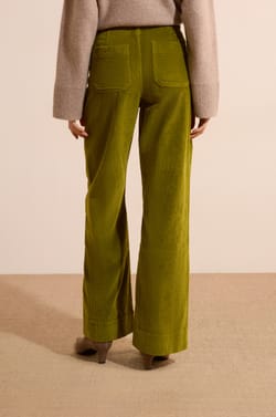 Jean en velours c&ocirc;tel&eacute; avec poche sur le devant;${refinementColor}