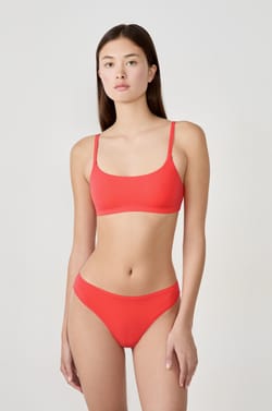 Tanga en microfibre;${refinementColor}