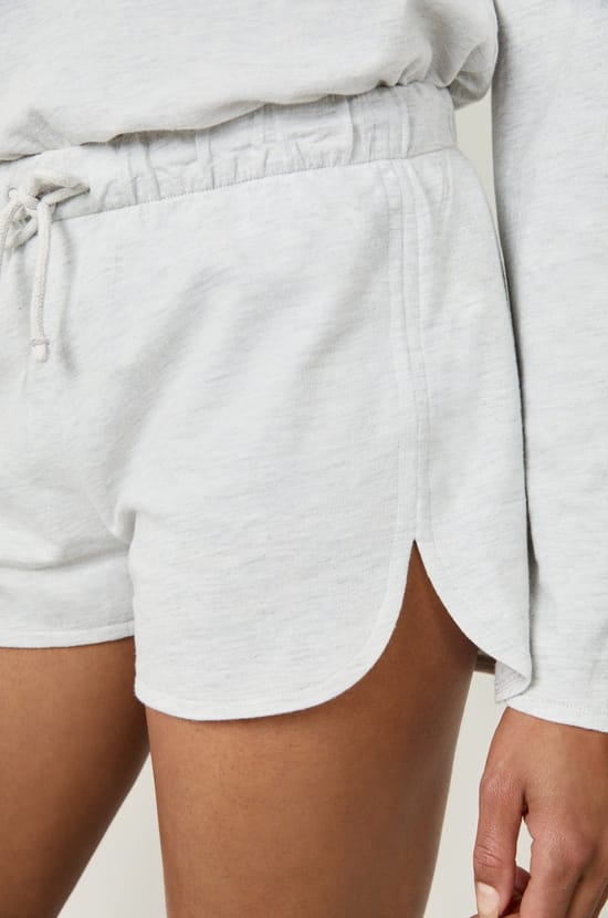 Pantalón corto de pijama;${refinementColor}