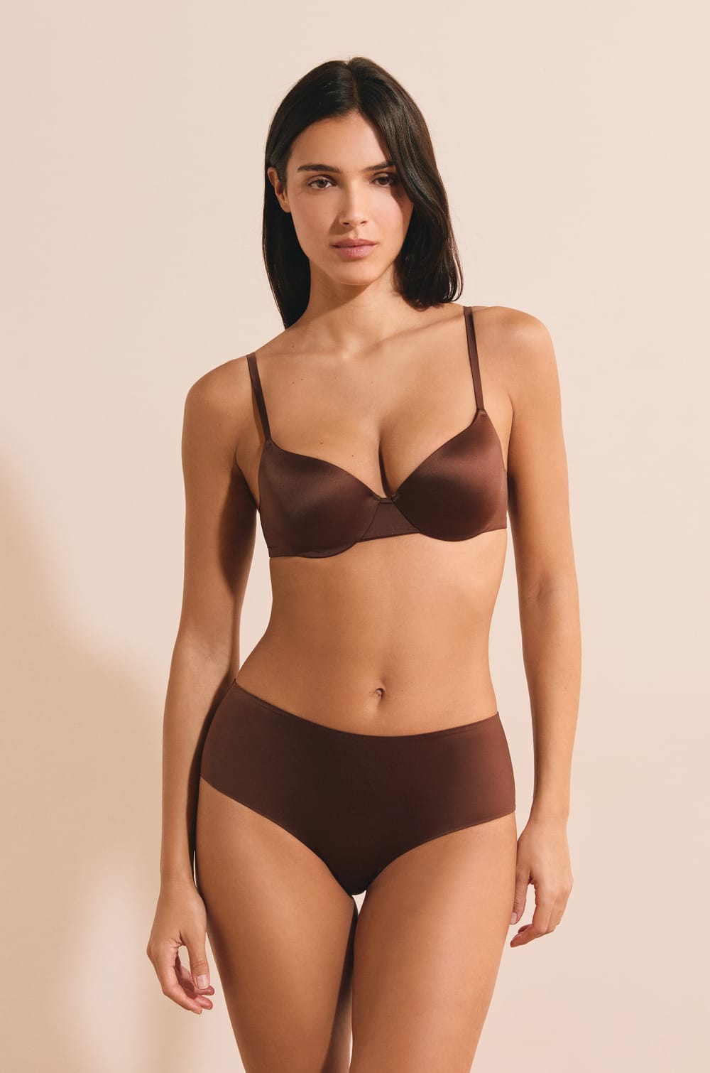 Shorty en microfibre satin&eacute;e;${refinementColor}