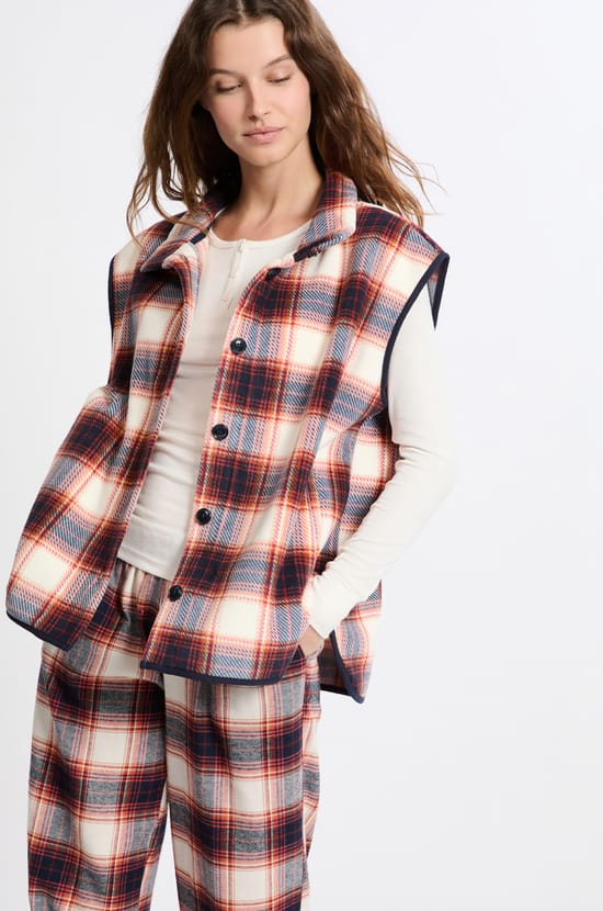 Checked Sleeveless Vest;${refinementColor}