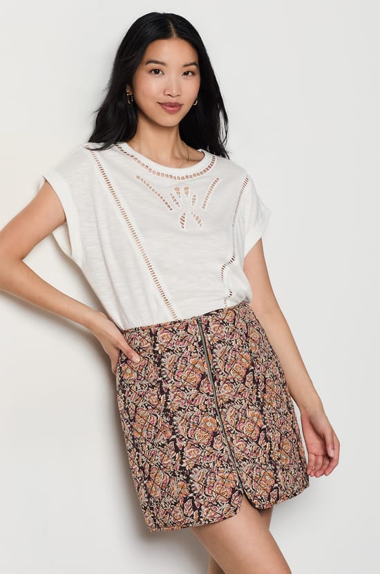 Cotton Short-sleeved Cut-out T-shirt;${refinementColor}